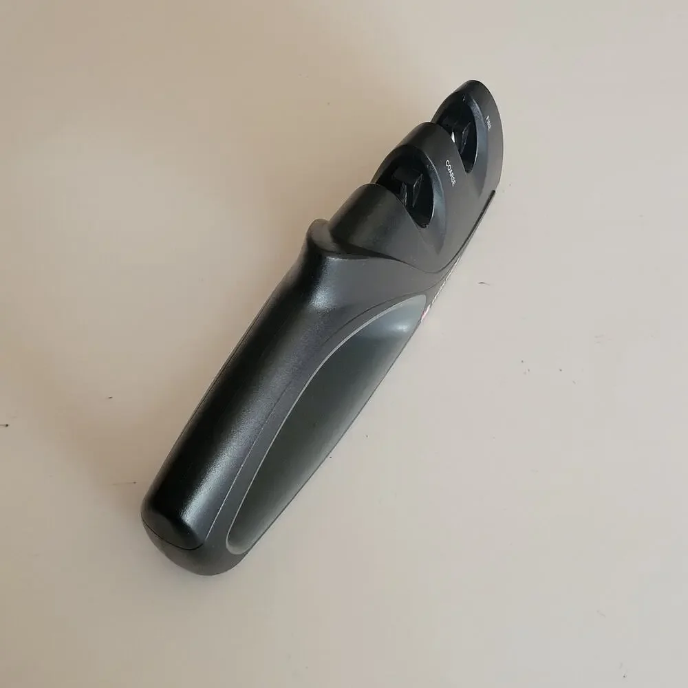 Wusthof 2-Stage Knife Sharpener Fine/Ceramic & Coarse/Carbide Handheld